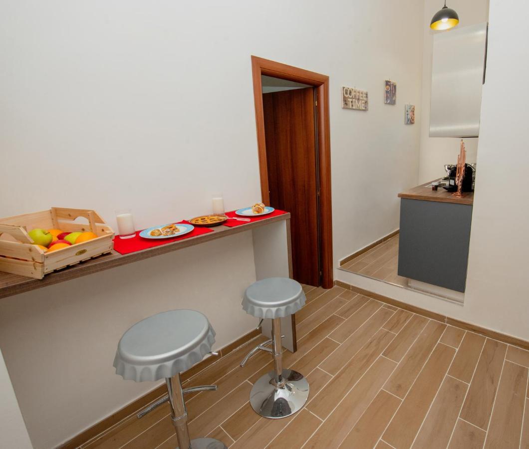 Bed and Breakfast Golden Nápoles Exterior foto